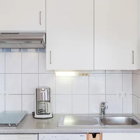 619, Seepark Apartment *